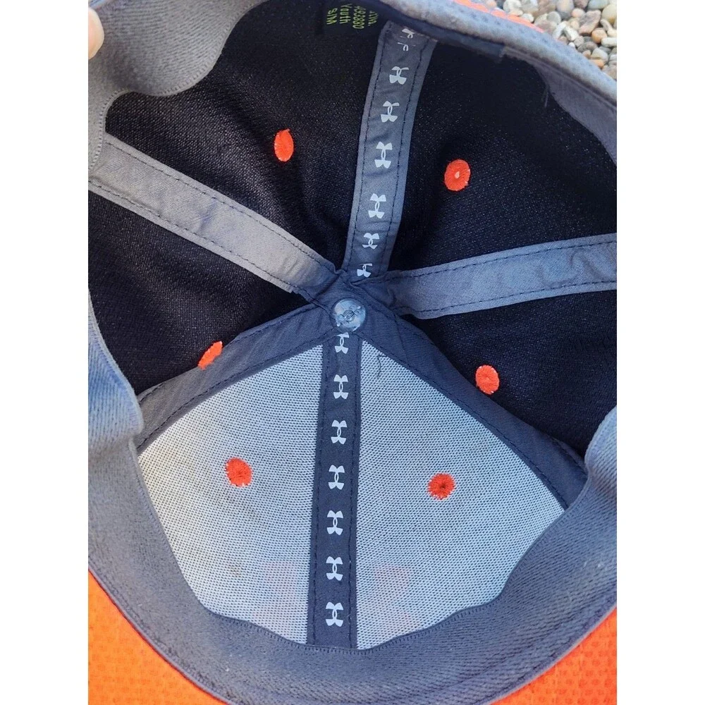 Under Armour Gray & Orange Youth Size XS Stretch Fitted Hat